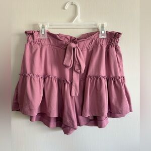 Ruffled Mauve Women's Shorts